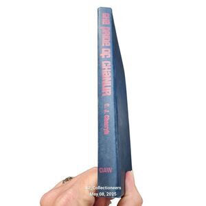 The pride of Chanur by C.J. Cherryh - DAW books